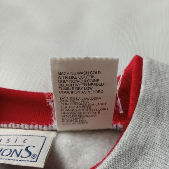 Basic Editions Vintage Sport Gray Holiday Crew Neck Sweater Women's Size Small - Picture 4 of 12